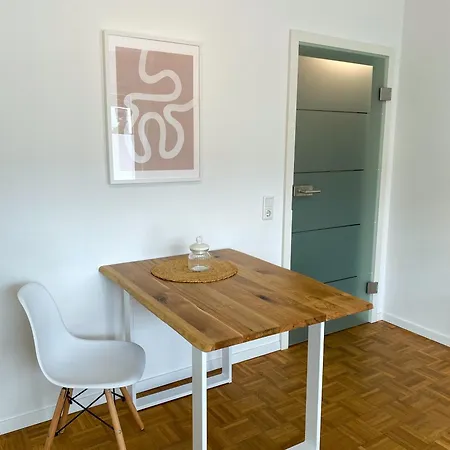 Apartment Modernes 50m² Mit Terasse